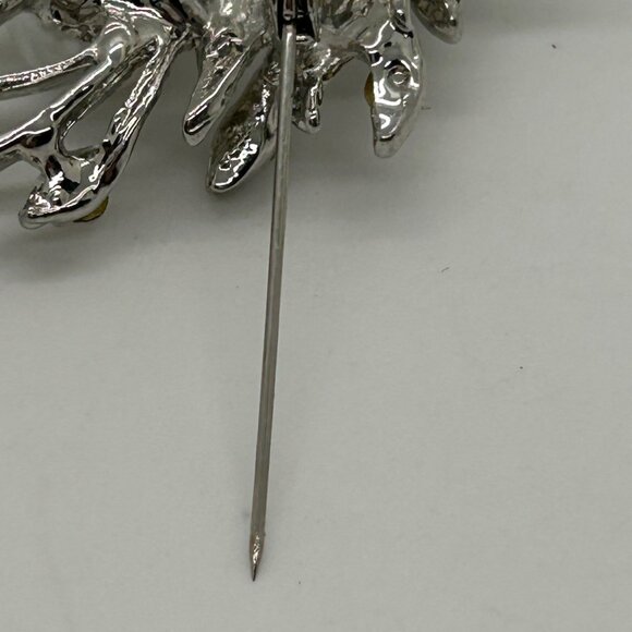 Faux Pearl & Rhinestone Brooch Silver-tone Floral Pin Glam Elegant - Picture 15 of 15